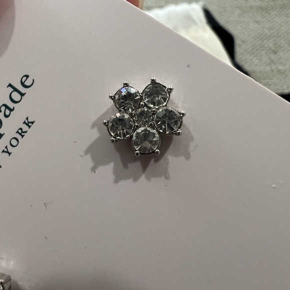 Kate Spade Flower Stud Earrings - NWT - Picture 5 of 7